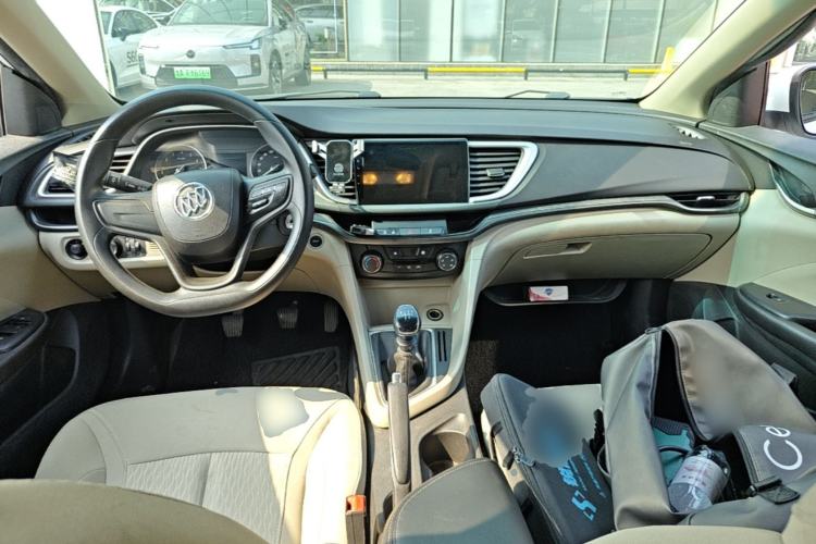 Used Buick GT 2015 15N Manual Elite Edition Center Console