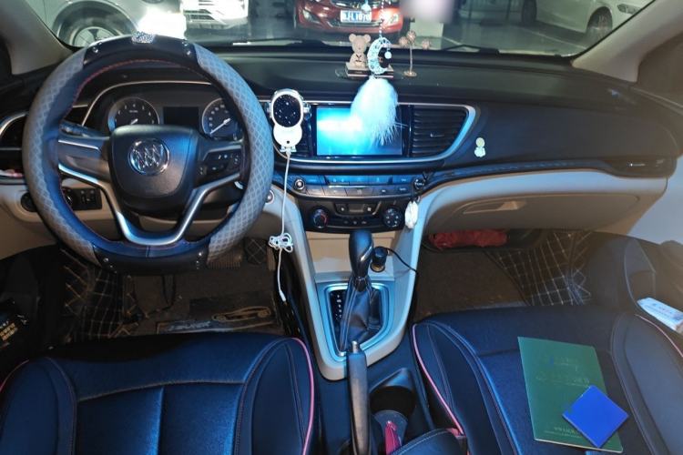 Used Buick GT 2015 15N Automatic Elite Version Center Console