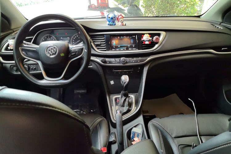Used Buick GT 2015 15N Automatic Deluxe Edition Center Console
