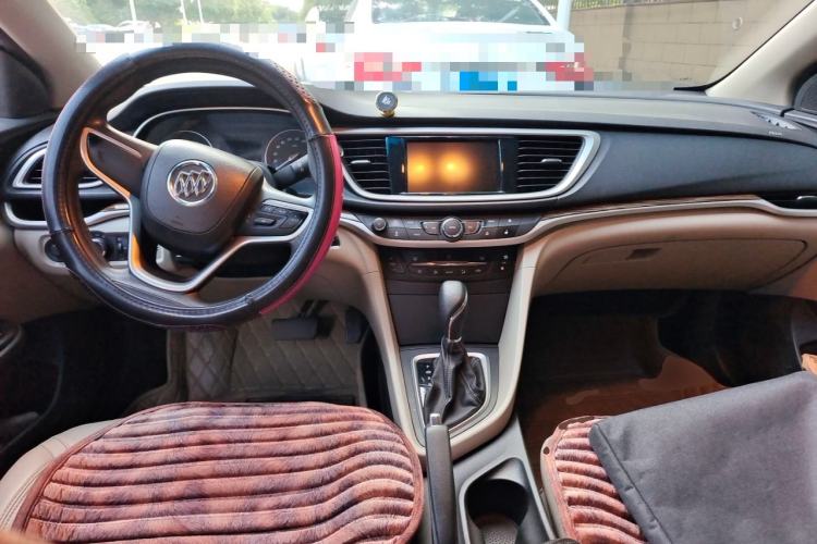 Used Buick GT 2015 15N Automatic Deluxe Edition Center Console