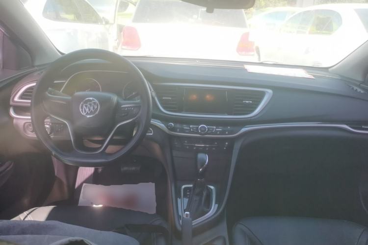 Used Buick GT 2015 15N Automatic Deluxe Edition Center Console