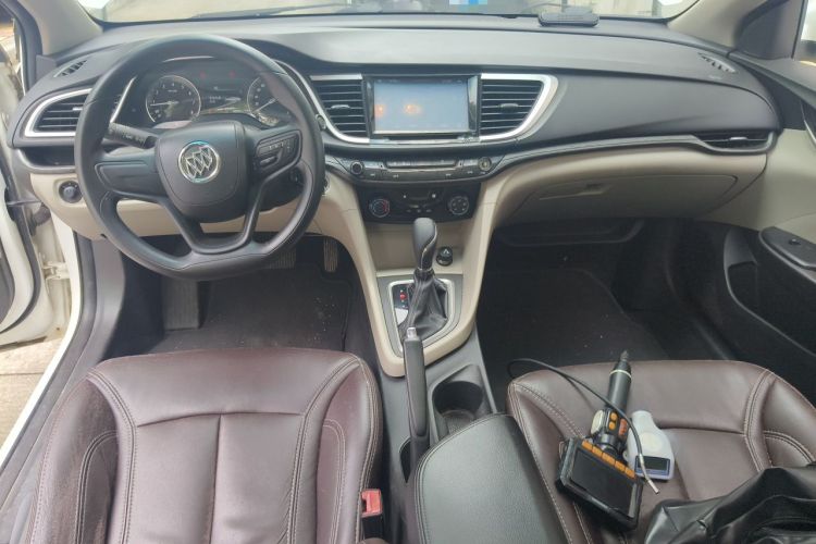 Used Buick GT 2015 15N Automatic Elite Version Center Console
