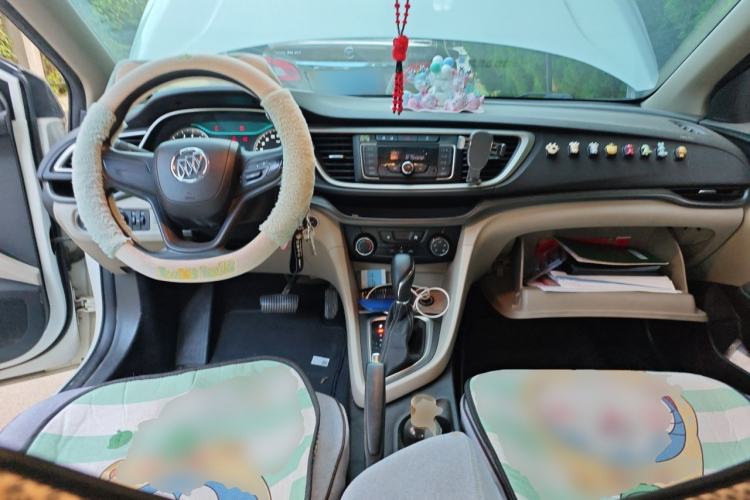 Used Buick GT 2015 15N Automatic Entry-Level Trim Center Console