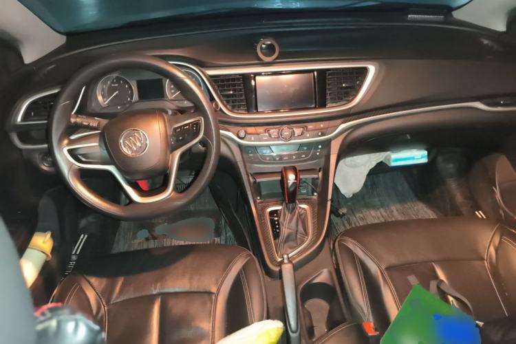 Used Buick GT 2015 15N Automatic Deluxe Edition Center Console