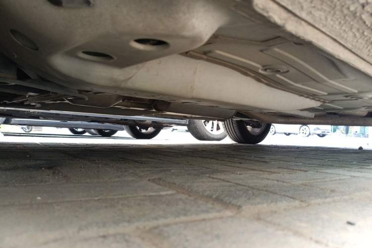 Used Buick GT 2015 15N Automatic Deluxe Edition Chassis Front Left