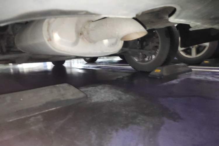 Used Buick GT 2015 18T Dual-Clutch Luxury Model Chassis Rear