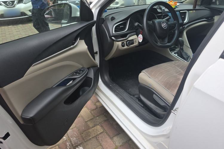 Used Buick GT 2015 15N Automatic Entry-Level Trim Driver Seat