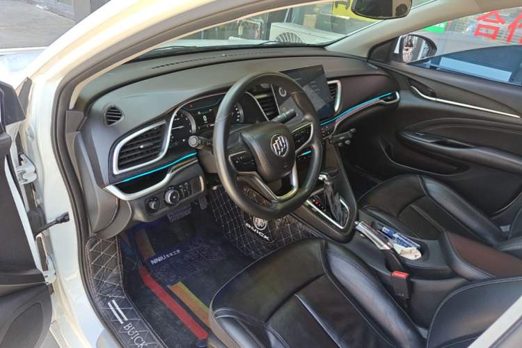 Used Buick GT 2015 18T Dual-Clutch Luxury Model Driver Seat