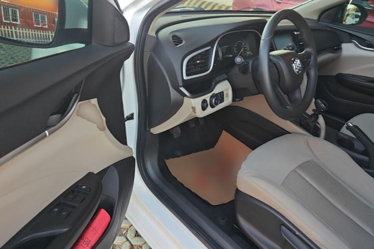 Used Buick GT 2015 15N Manual Elite Edition Driver Seat