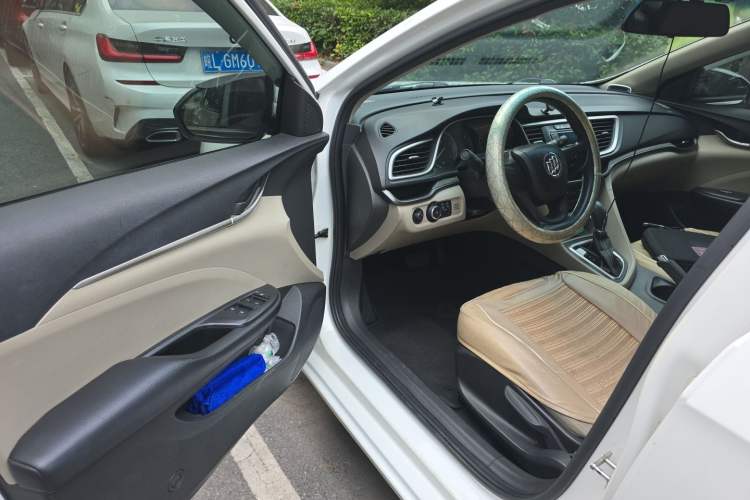Used Buick GT 2015 15N Automatic Entry-Level Trim Driver Seat