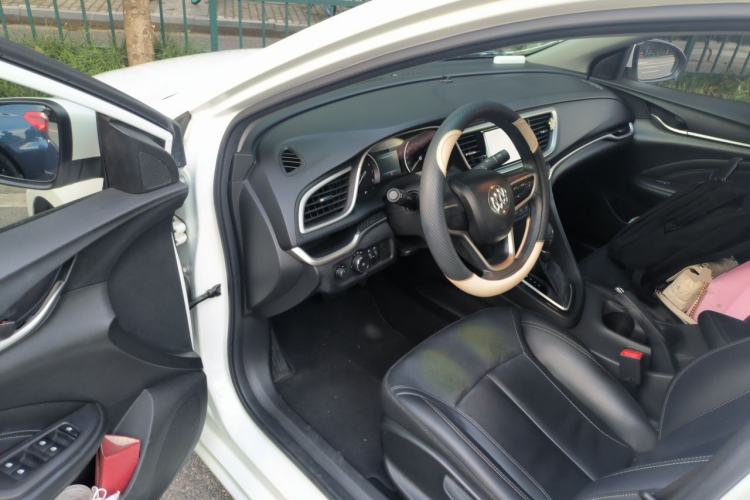 Used Buick GT 2015 15N Automatic Deluxe Edition Driver Seat