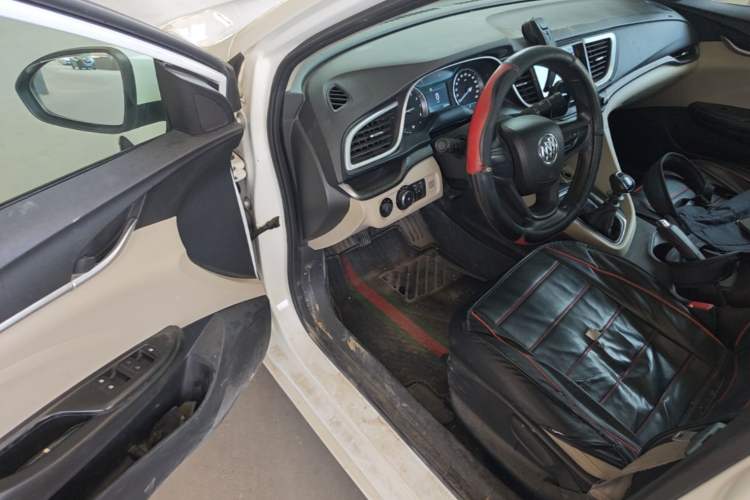 Used Buick GT 2015 15N Manual Elite Edition Driver Seat