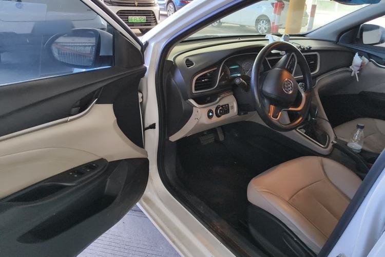 Used Buick GT 2015 15N Automatic Deluxe Edition Driver Seat