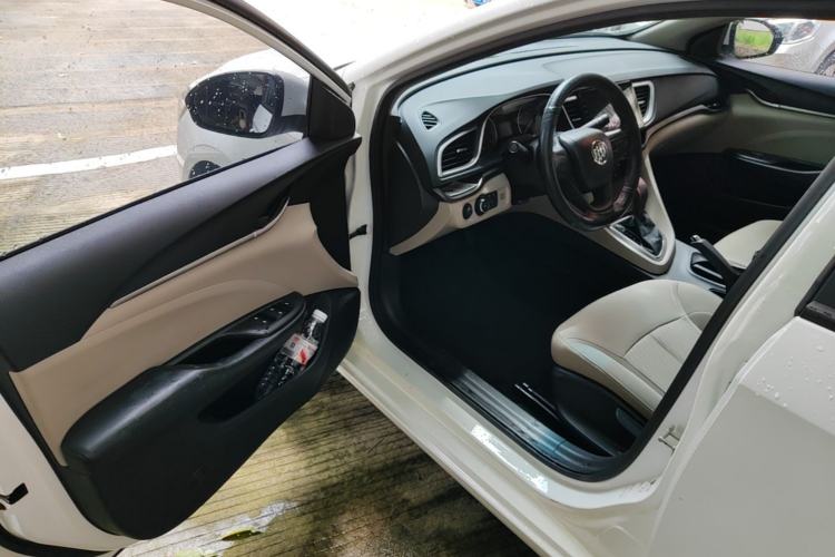 Used Buick GT 2015 15N Automatic Entry-Level Trim Driver Seat