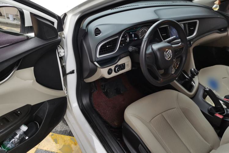 Used Buick GT 2015 15N Manual Elite Edition Driver Seat