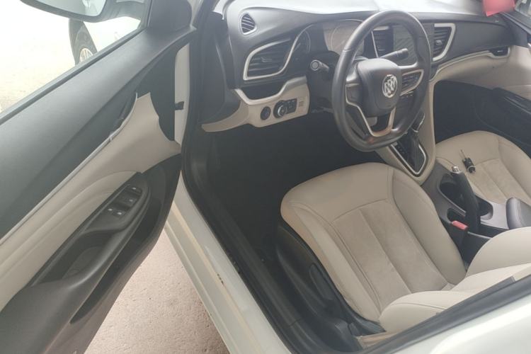 Used Buick GT 2015 15N Automatic Deluxe Edition Driver Seat