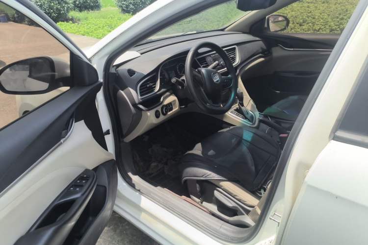 Used Buick GT 2015 15N Automatic Entry-Level Trim Driver Seat