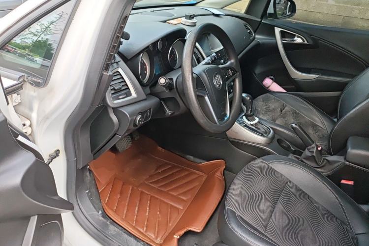 Used Buick GT 2015 15N Automatic Entry-Level Trim Driver Seat