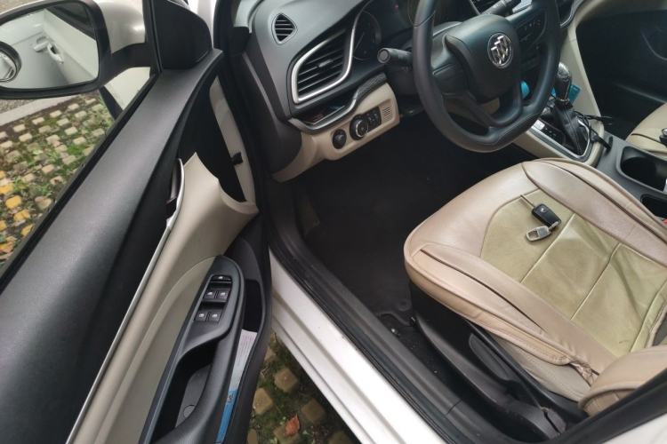 Used Buick GT 2015 15N Automatic Entry-Level Trim Driver Seat