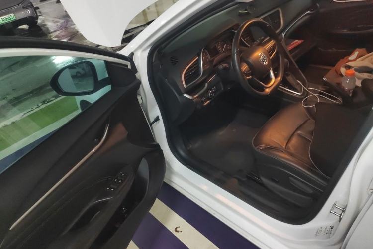 Used Buick GT 2015 18T Dual-Clutch Luxury Model Driver Seat