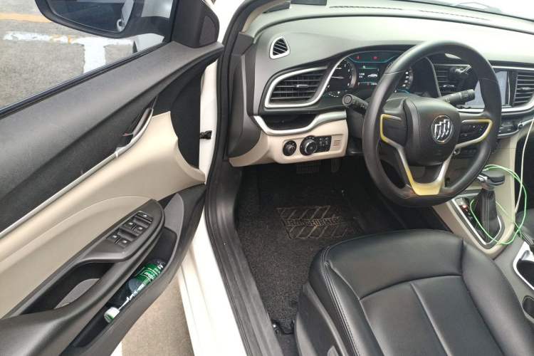 Used Buick GT 2015 18T Dual-Clutch Elite Model Driver Seat