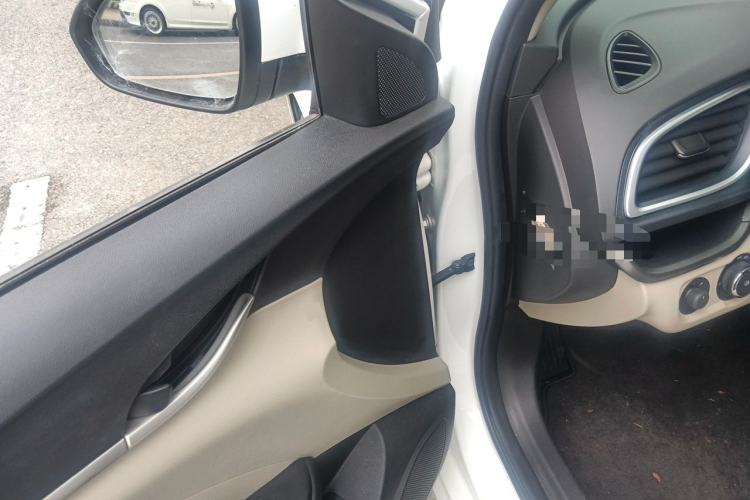 Used Buick GT 2015 15N Automatic Elite Version Driver Seat