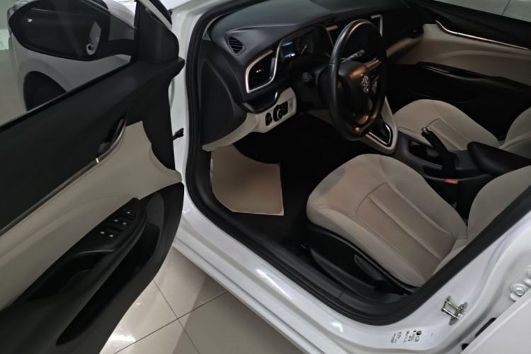 Used Buick GT 2015 18T Dual-Clutch Elite Model Driver Seat