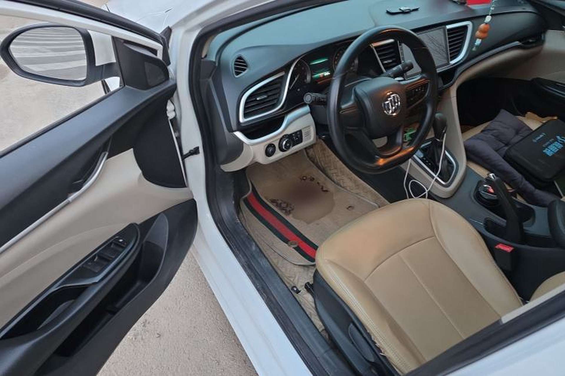 Used Buick GT 2015 15N Automatic Deluxe Edition Driver Seat