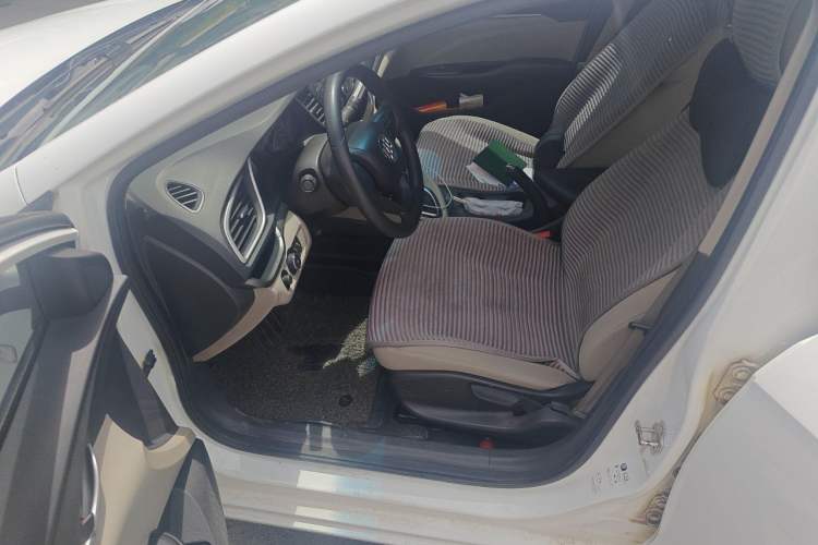 Used Buick GT 2015 15N Automatic Elite Version Driver Seat