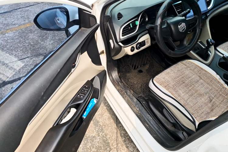 Used Buick GT 2015 15N Manual Elite Edition Driver Seat