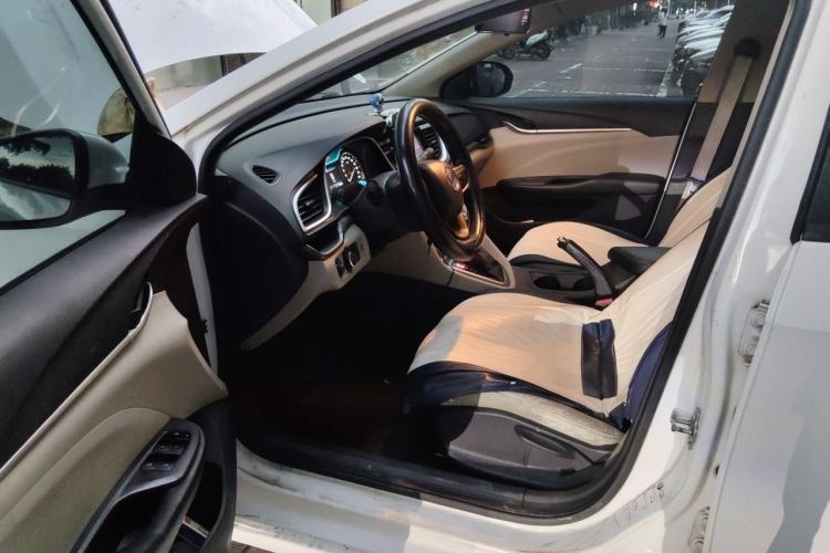 Used Buick GT 2015 15N Automatic Deluxe Edition Driver Seat