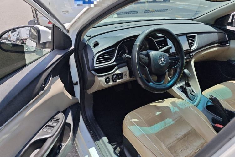 Used Buick GT 2015 15N Automatic Elite Version Driver Seat