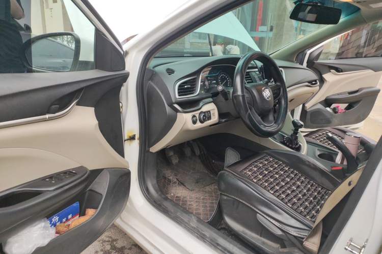 Used Buick GT 2015 15N Manual Elite Edition Driver Seat