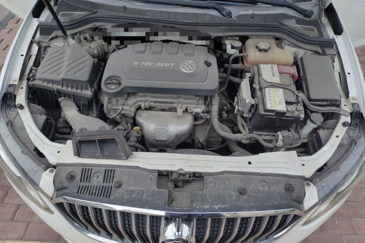 Used Buick GT 2015 15N Manual Elite Edition Engine Bay