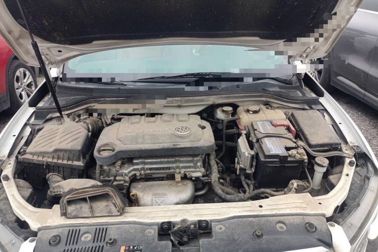 Used Buick GT 2015 15N Automatic Entry-Level Trim Engine Bay