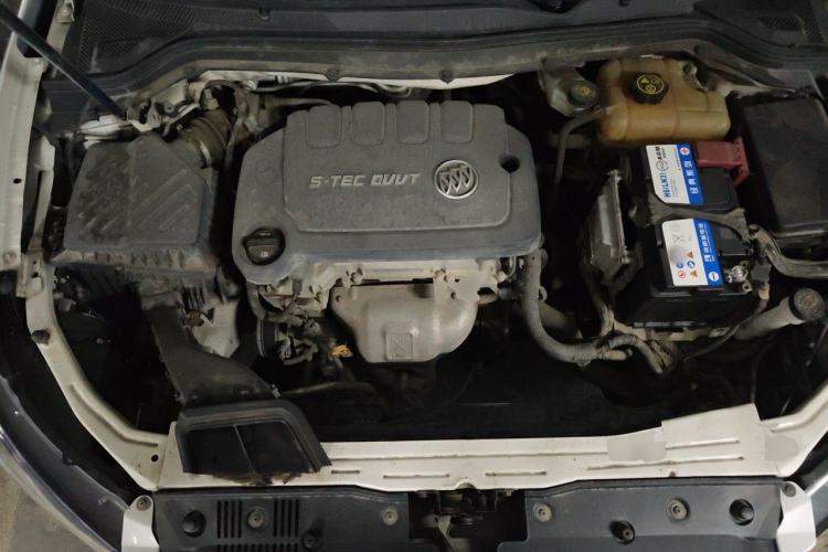 Used Buick GT 2015 15N Manual Luxury Version Engine Bay
