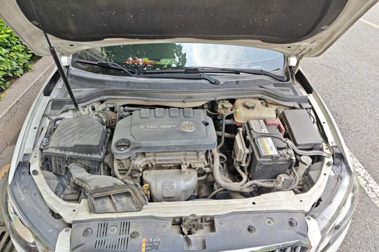 Used Buick GT 2015 15N Automatic Elite Version Engine Bay