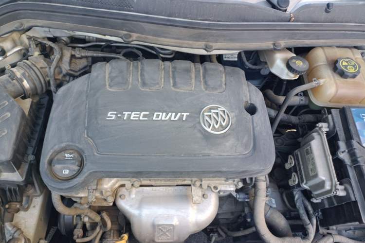 Used Buick GT 2015 15N Automatic Deluxe Edition Engine Bay