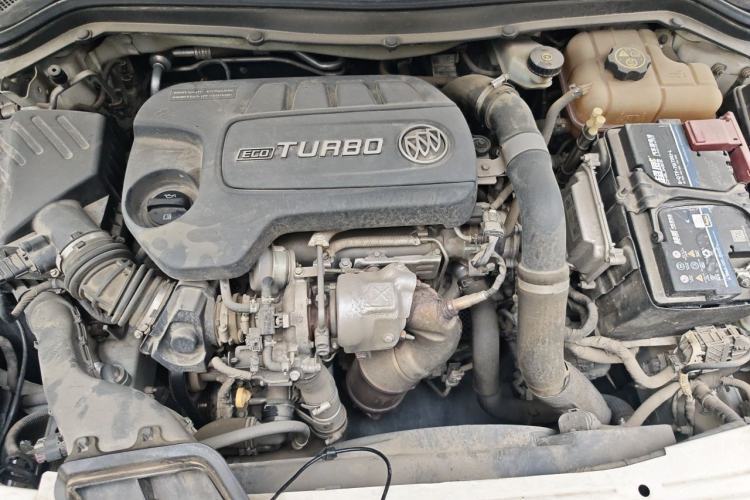 Used Buick GT 2015 18T Dual-Clutch Luxury Model Engine Bay