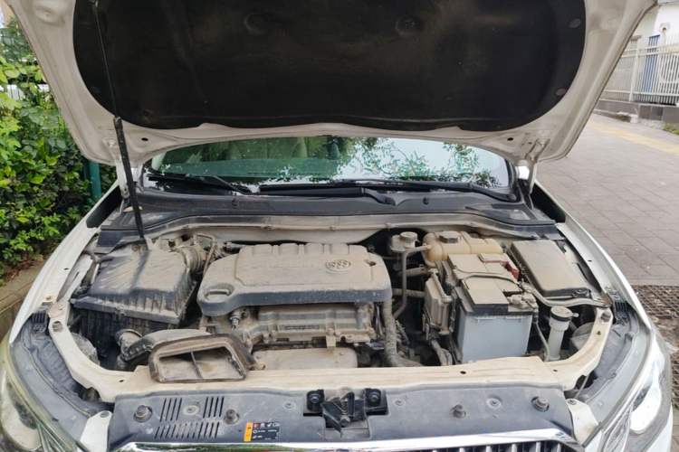 Used Buick GT 2015 15N Automatic Elite Version Engine Bay