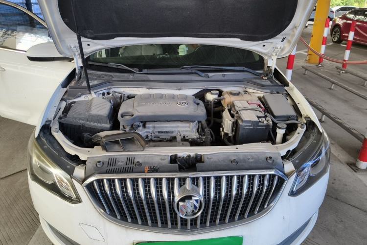 Used Buick GT 2015 15N Automatic Deluxe Edition Engine Bay