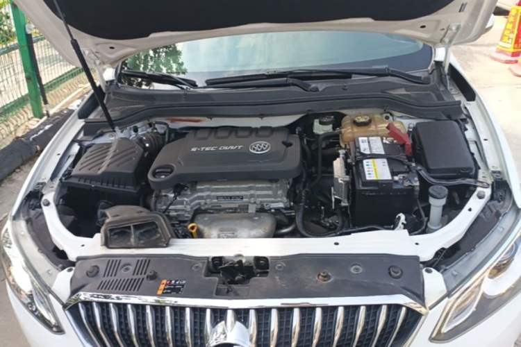 Used Buick GT 2015 15N Manual Elite Edition Engine Bay