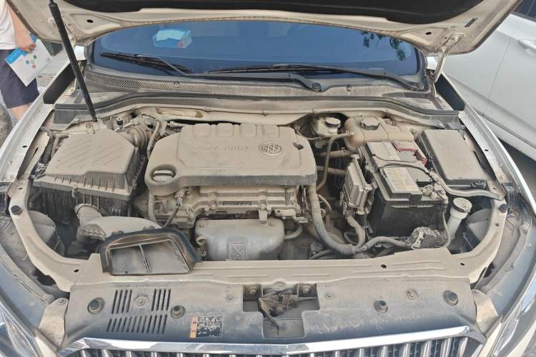 Used Buick GT 2015 15N Automatic Elite Version Engine Bay