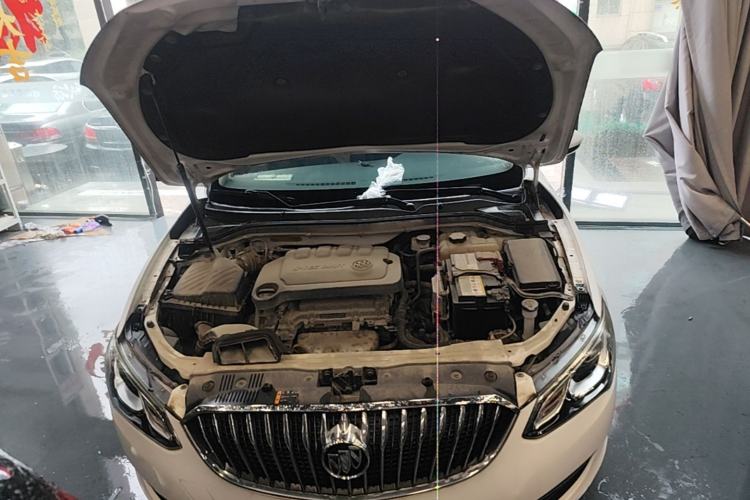 Used Buick GT 2015 15N Manual Elite Edition Engine Bay