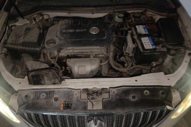 Used Buick GT 2015 15N Manual Luxury Version Engine Bay