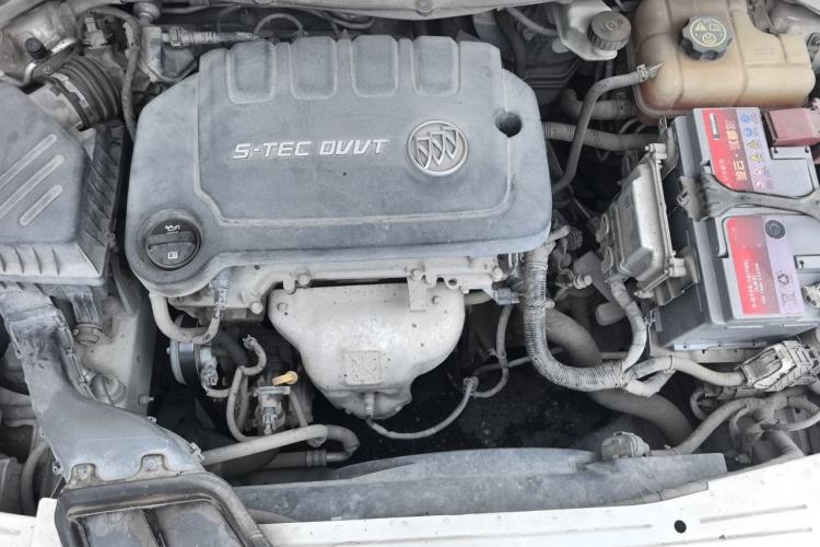 Used Buick GT 2015 15N Manual Elite Edition Engine Bay