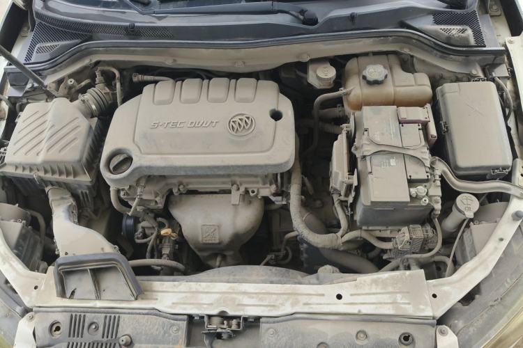 Used Buick GT 2015 15N Automatic Elite Version Engine Bay