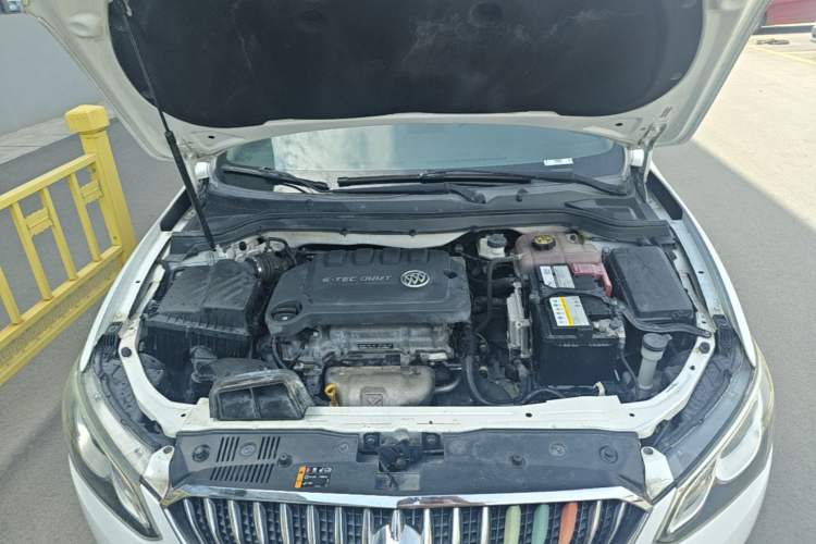 Used Buick GT 2015 15N Automatic Elite Version Engine Bay
