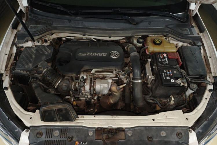 Used Buick GT 2015 18T Dual-Clutch Elite Model Engine Bay