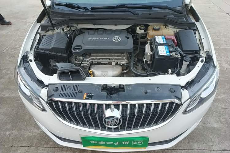 Used Buick GT 2015 15N Automatic Elite Version Engine Bay